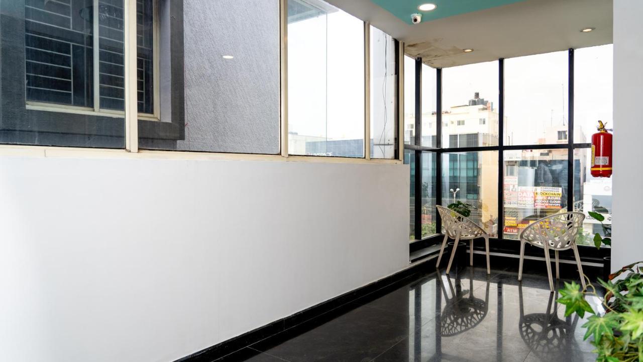 Hotel Scarlet Μπανγκαλόρ Εξωτερικό φωτογραφία