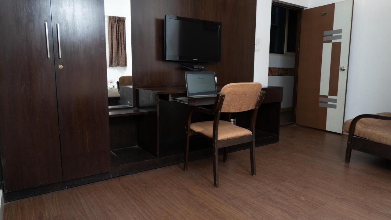Hotel Scarlet Μπανγκαλόρ Εξωτερικό φωτογραφία