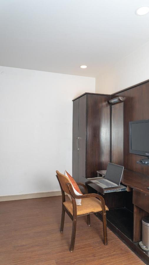 Hotel Scarlet Μπανγκαλόρ Εξωτερικό φωτογραφία