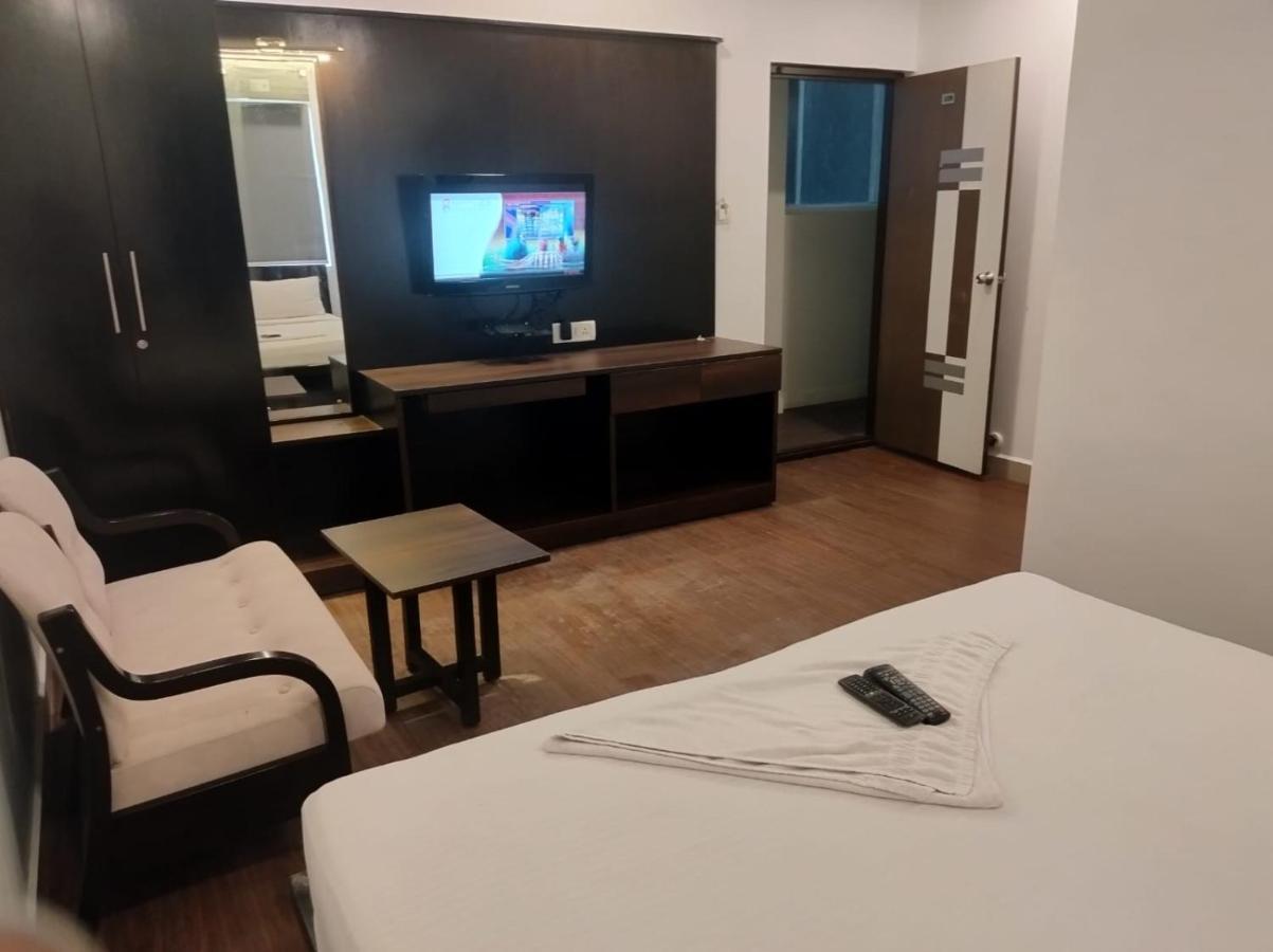 Hotel Scarlet Μπανγκαλόρ Εξωτερικό φωτογραφία