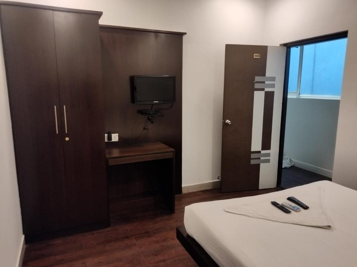 Hotel Scarlet Μπανγκαλόρ Εξωτερικό φωτογραφία