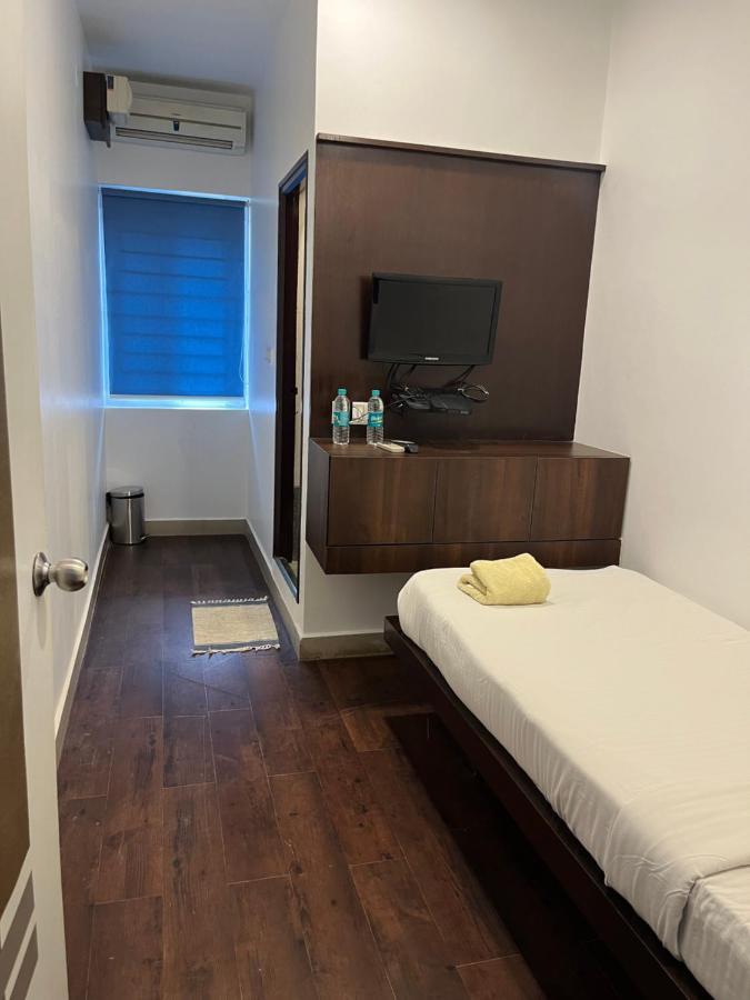 Hotel Scarlet Μπανγκαλόρ Εξωτερικό φωτογραφία