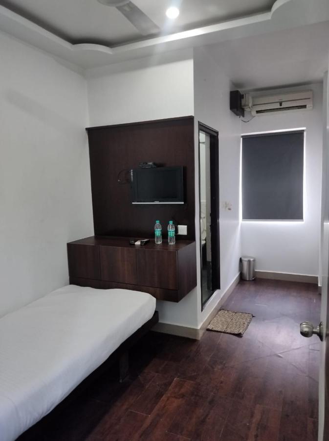 Hotel Scarlet Μπανγκαλόρ Εξωτερικό φωτογραφία